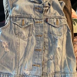 Levi Strauss & Co denim rugged look button up
Vest size XS